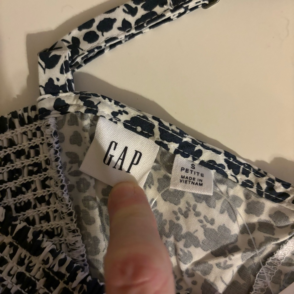 NWT Gap button front dress - Picture 10 of 10